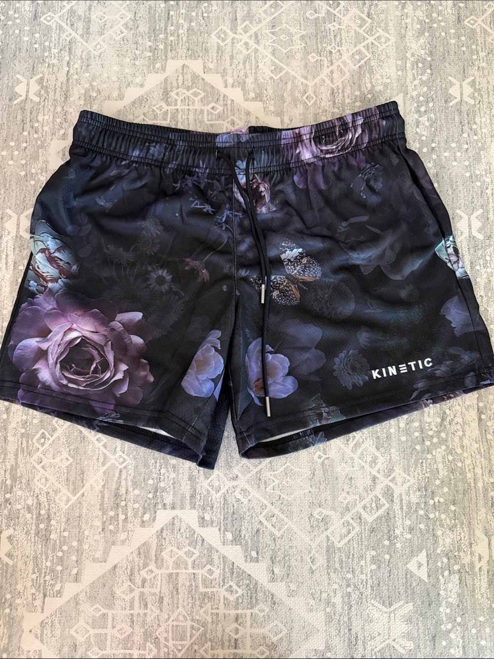 Kinetic Florist Fundamental Short